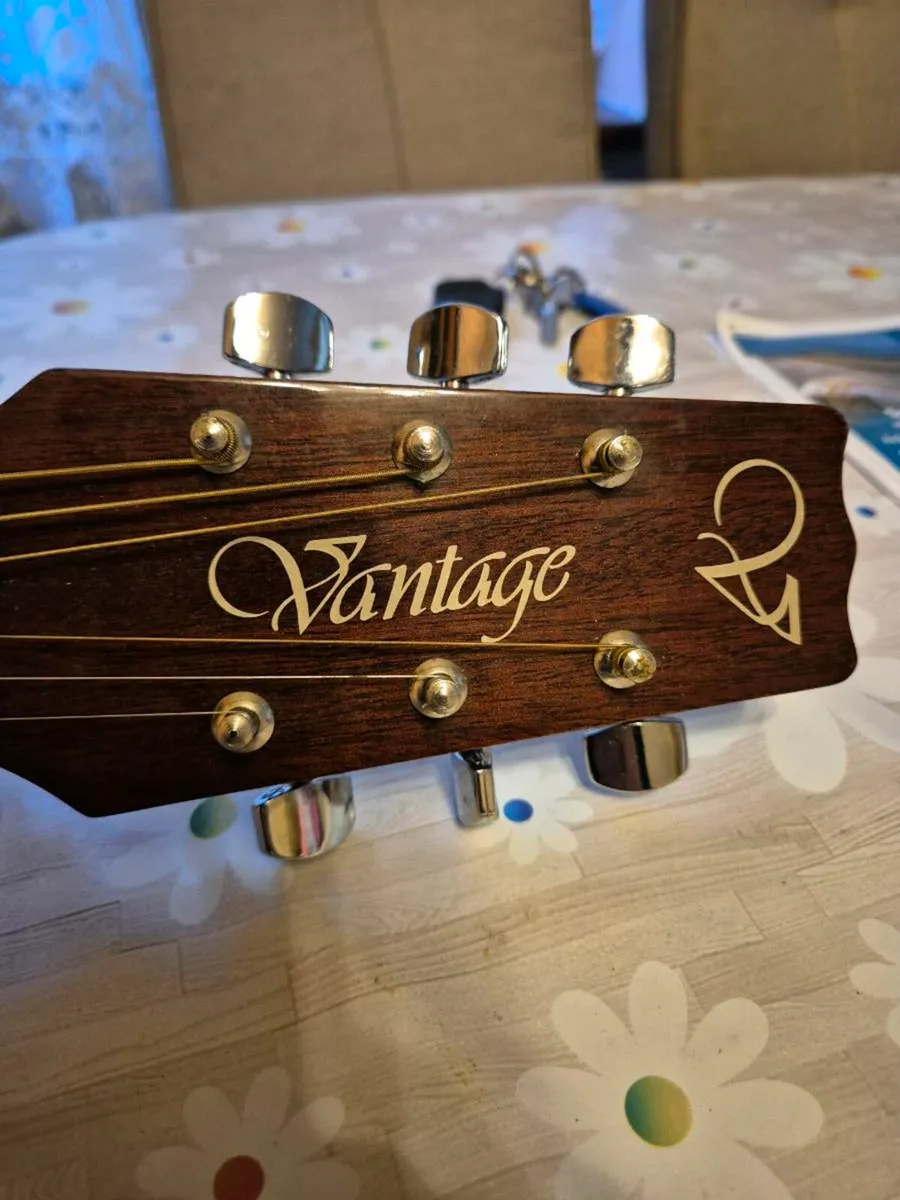 Guitar vantage - Image 3