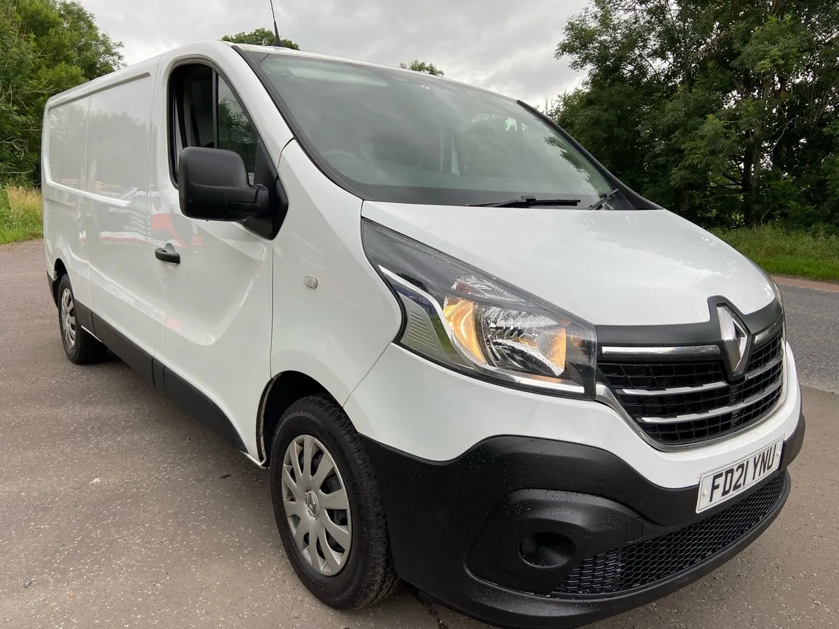 Renault traffic LWB - Image 1
