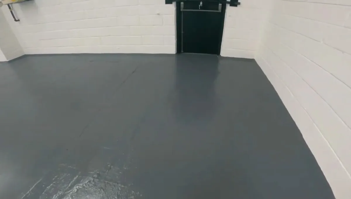Industrial floor paint and other paints - Image 3
