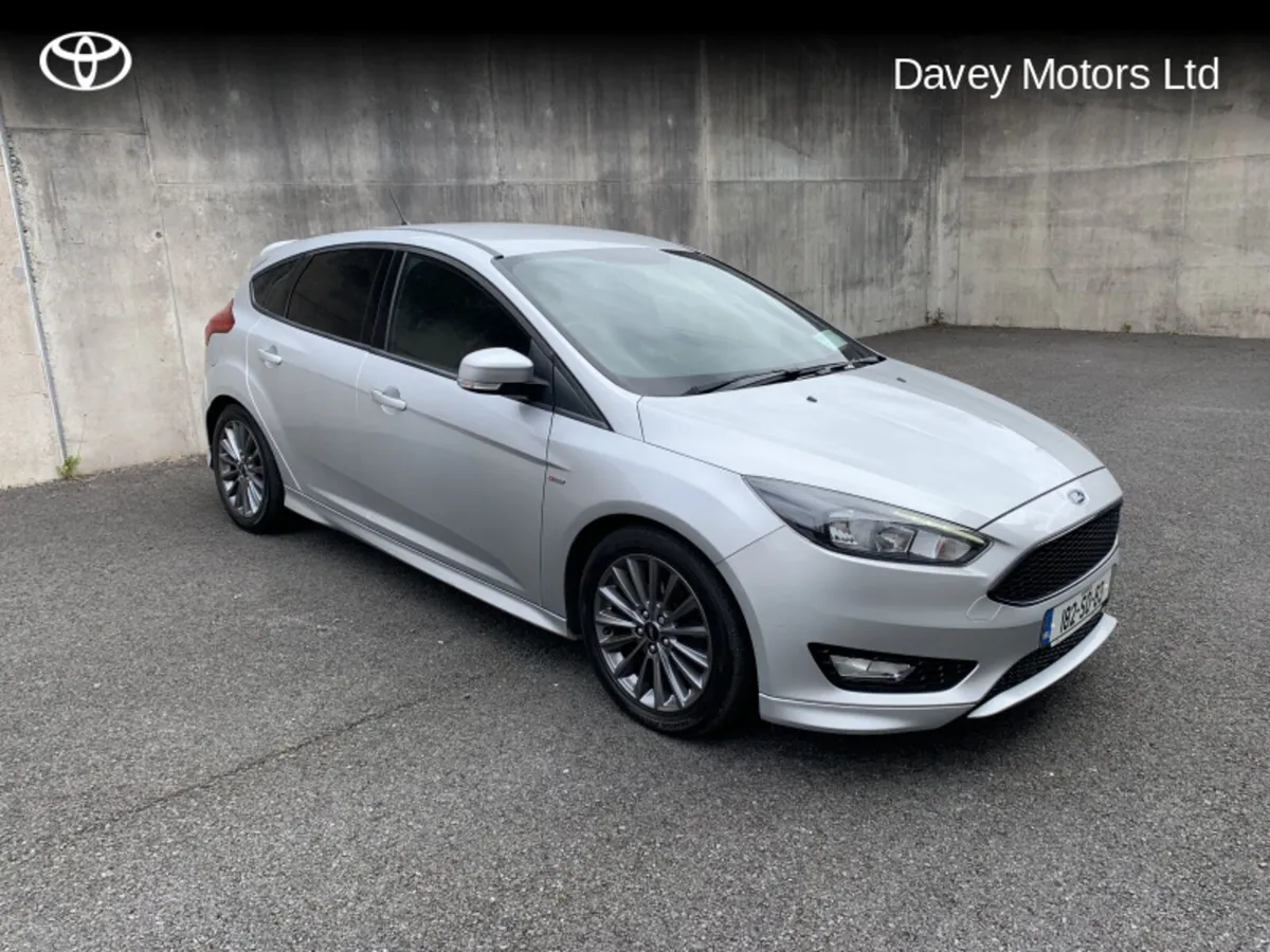 Ford Focus ST-LINE 1.0 ECOBOOST 125PS 6SPEED - Image 1