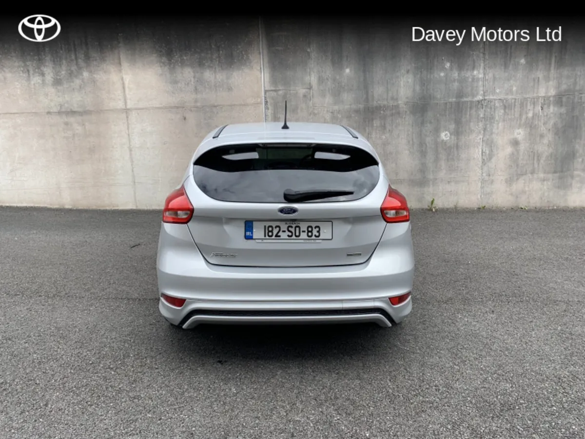 Ford Focus ST-LINE 1.0 ECOBOOST 125PS 6SPEED - Image 4