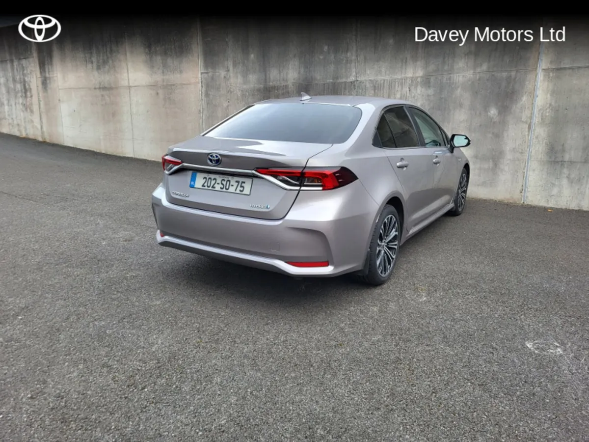 Toyota Corolla HYB LUNA SPORT 4DR AUTO - Image 2