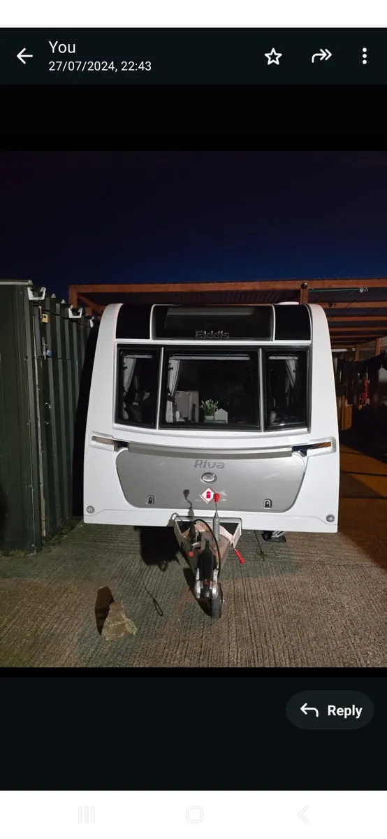 Elddis Avante Riva 6 berth caravan - Image 1