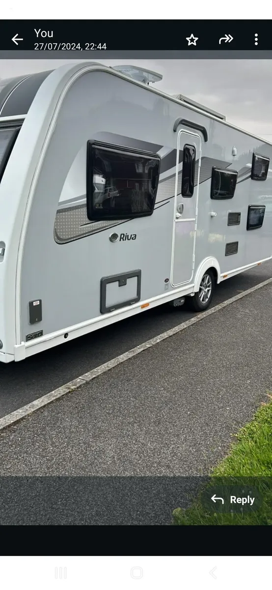 Elddis Avante Riva 6 berth caravan - Image 2