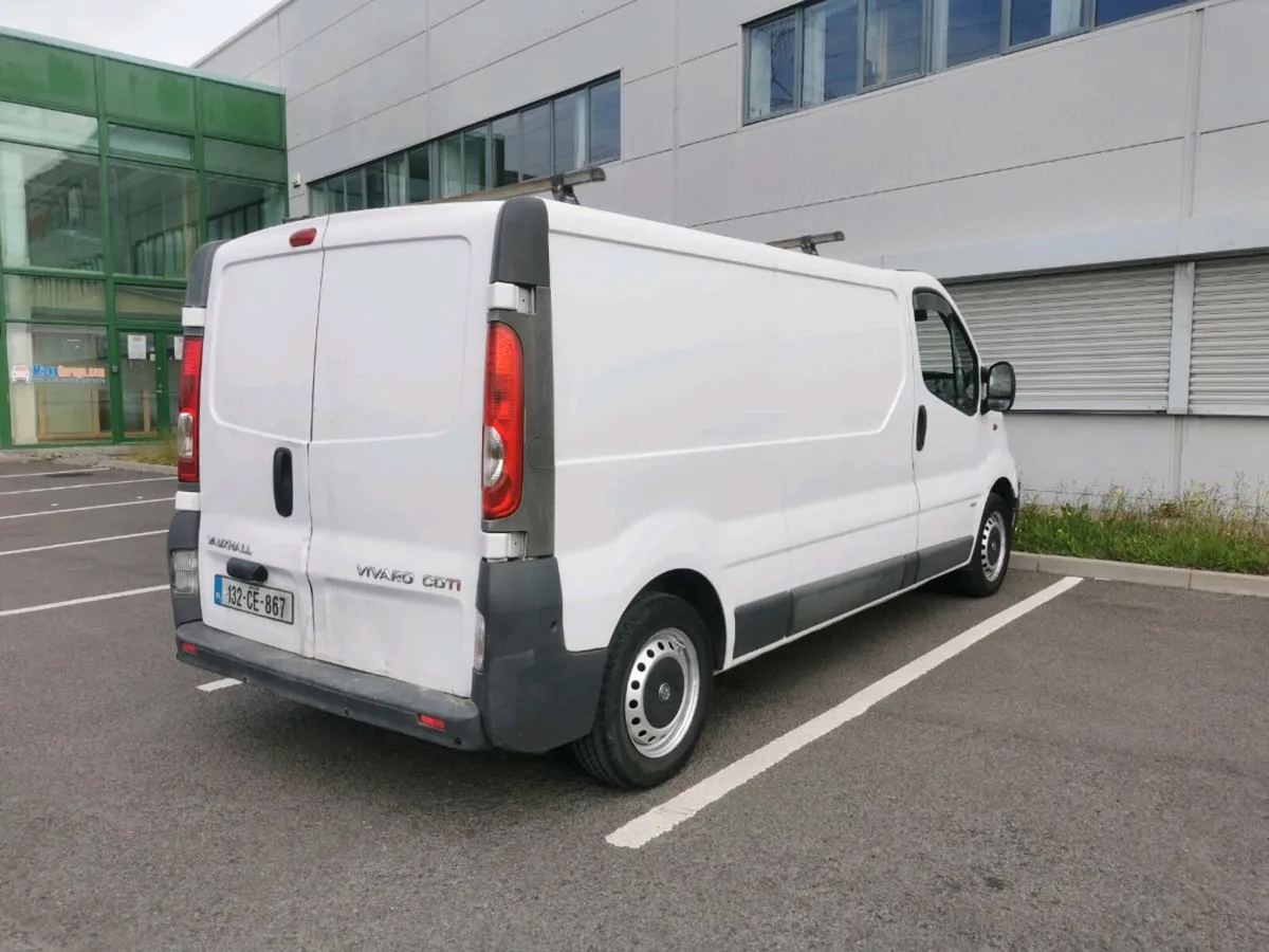 Vivaro - Image 4