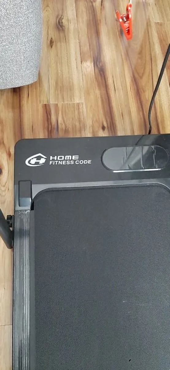 Folding Treadmill - Image 2