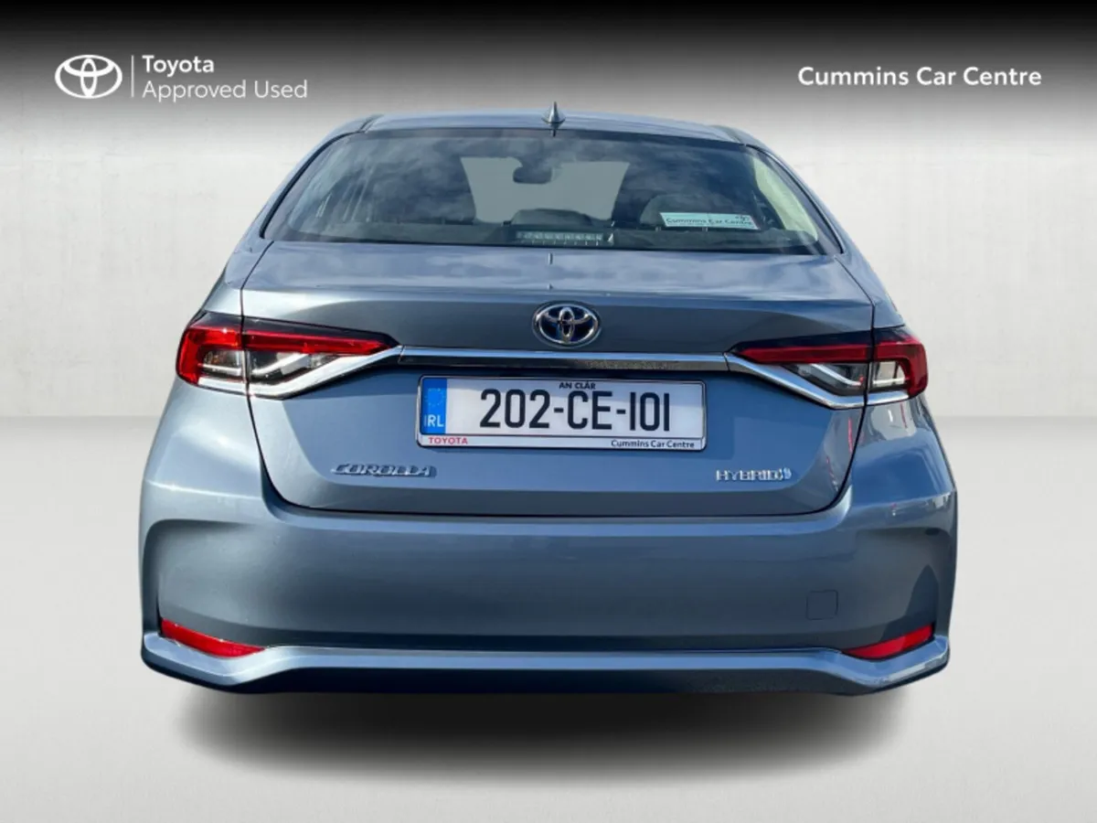 Toyota Corolla COROLLA HYBRID LUNA SAL - Image 4