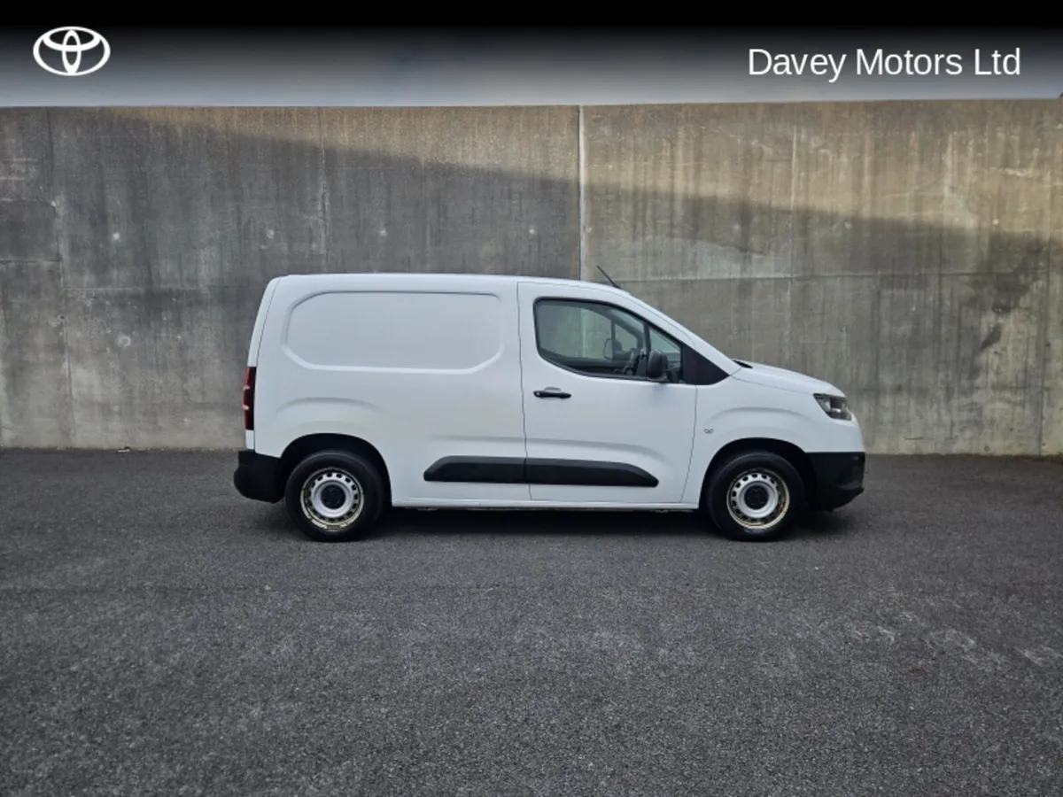 Toyota Proace City P CITY (75HP) GX SWB - Image 3