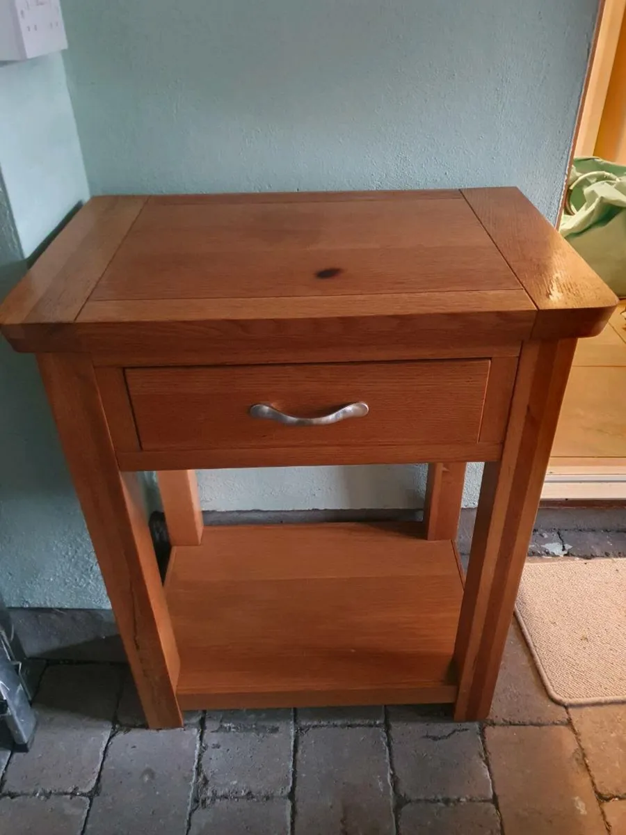 Solid Oak Lamp Tabl - Image 2