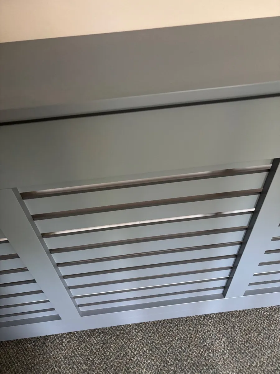 Radiator cover - cash only - no holding - Image 2