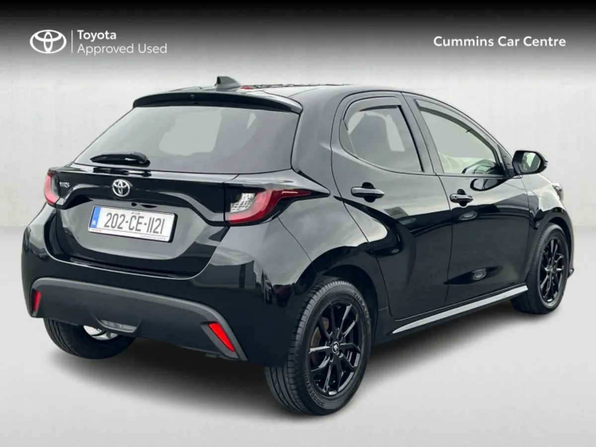 Toyota Yaris 1.0 PETROL  AUTOMATIC - Image 2