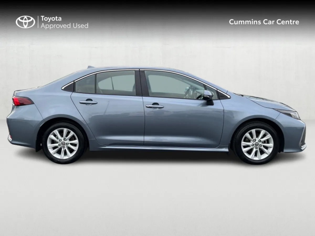 Toyota Corolla COROLLA LUNA SALOON - Image 3