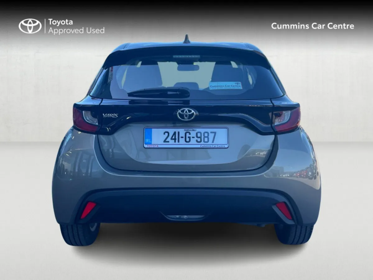 Toyota Yaris YARIS 1.5 LUNA - Image 4