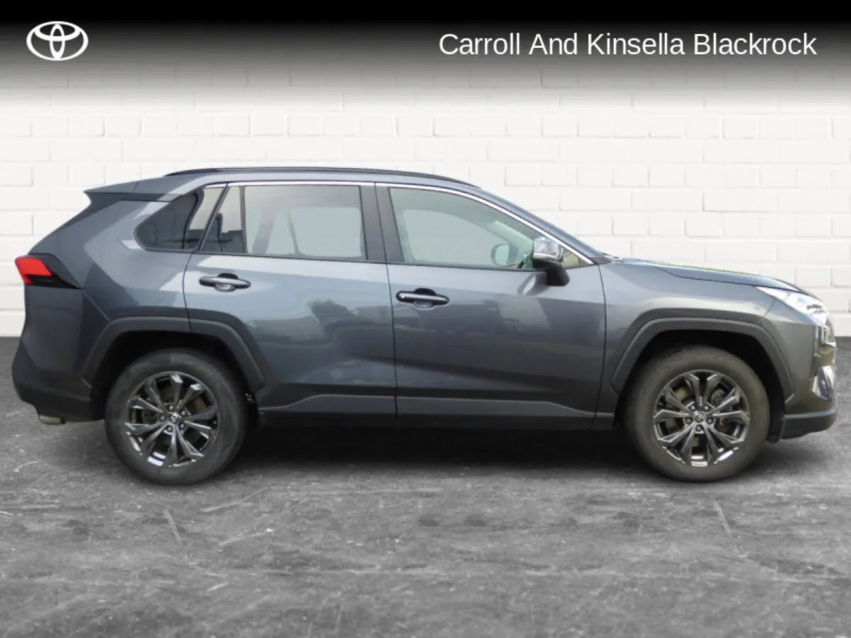 Toyota RAV4 Hybrid Sol - Image 3