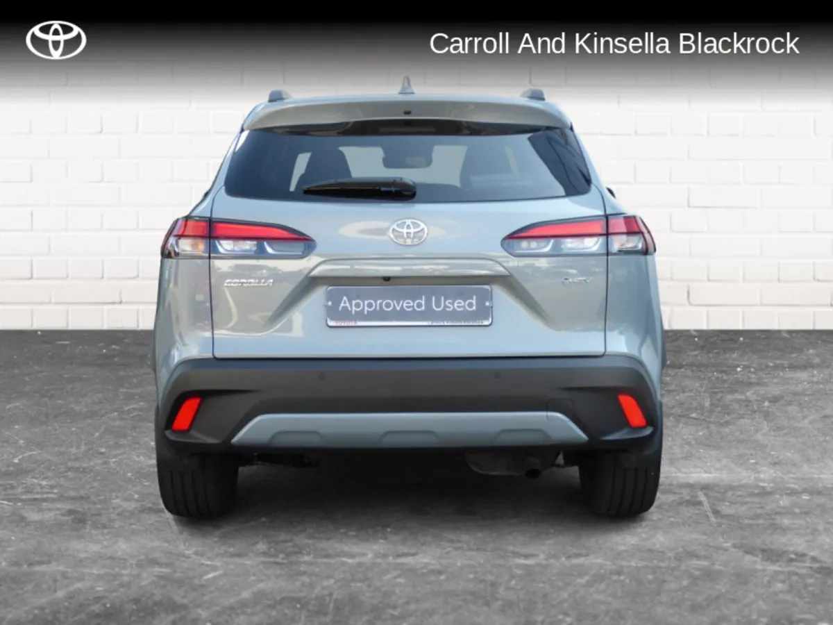 Toyota Corolla Cross Hybrid Sport - Image 4