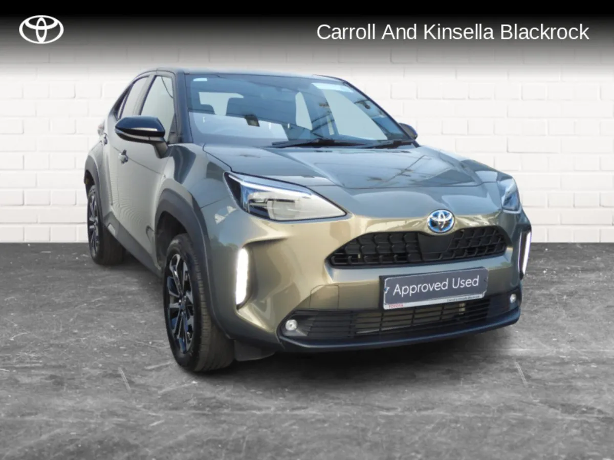 Toyota Yaris Cross Hybrid Luna Sport - Image 1