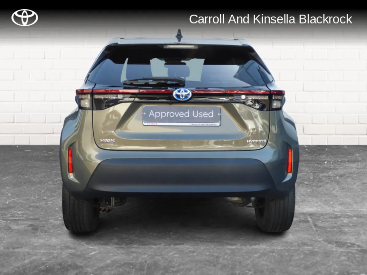 Toyota Yaris Cross Hybrid Luna Sport - Image 4