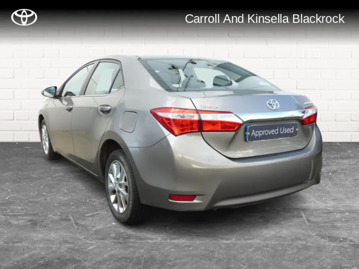 Toyota Corolla 1.4 D4D Luna Saloon - Image 2