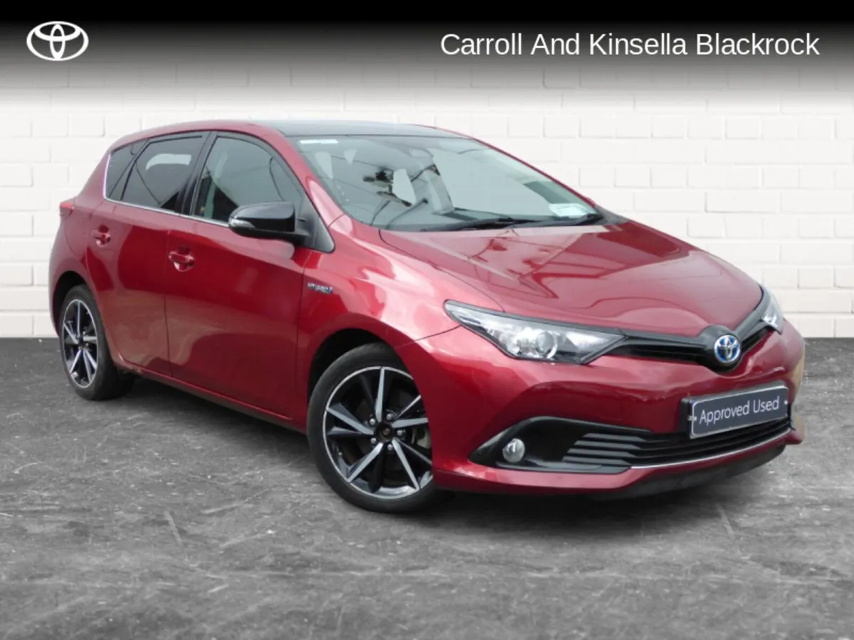 Toyota Auris Hybrid Luna Sport - Image 1