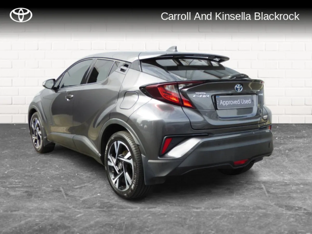 Toyota C-HR Hybrid Sport - Image 2