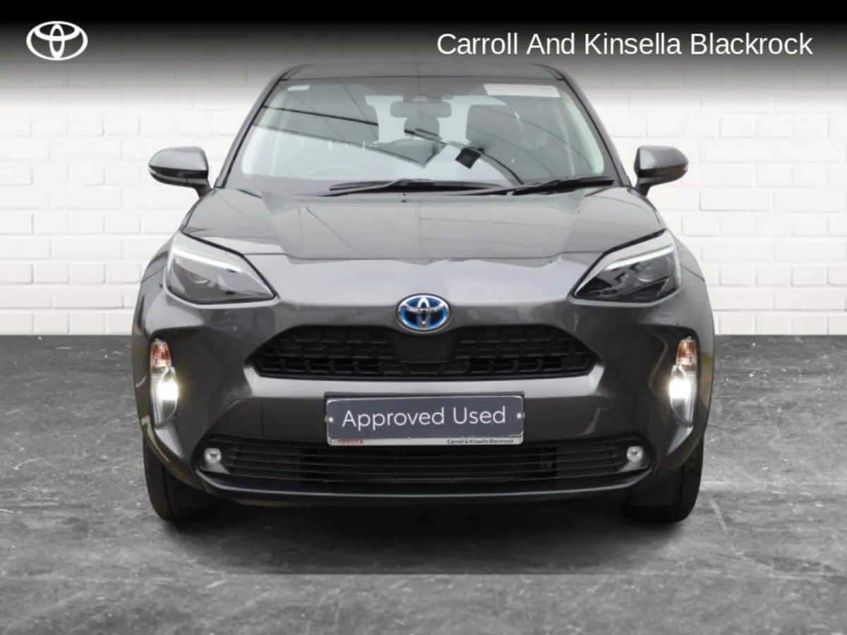 Toyota Yaris Cross Hybrid Luna - Image 4