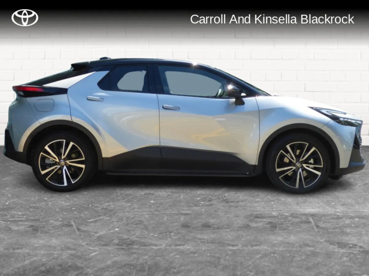 Toyota C-HR Phev Sol - Image 3