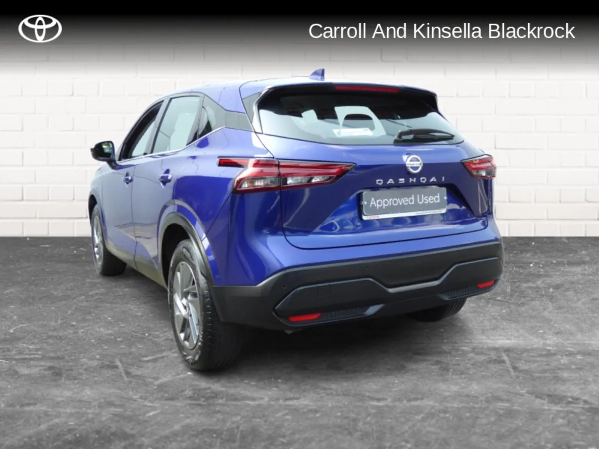Nissan Qashqai 1.3 Hybrid SV CVT - Image 2