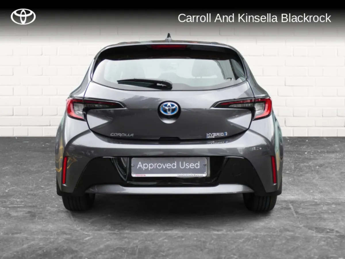 Toyota Corolla Hybrid Luna HB - Image 4