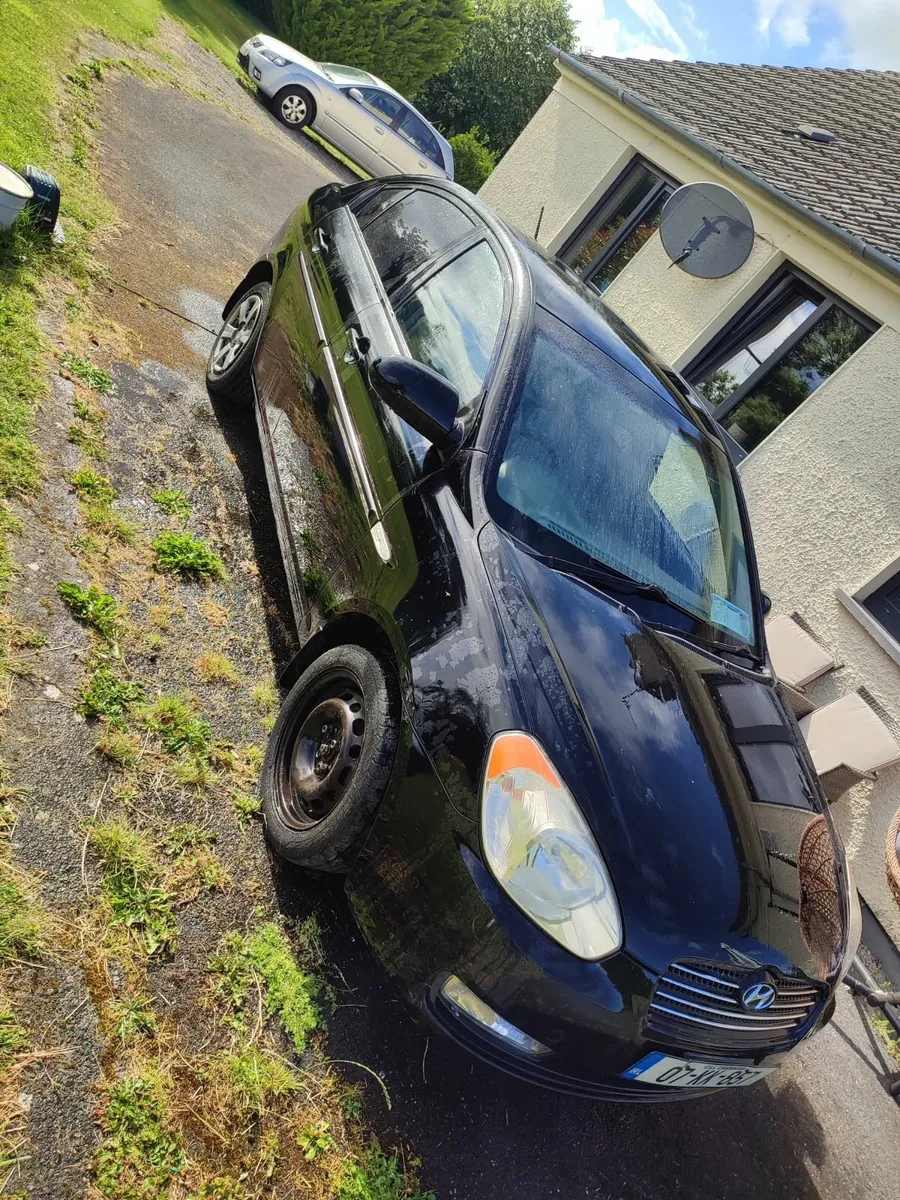 Hyundai Accent 2007 - Image 1