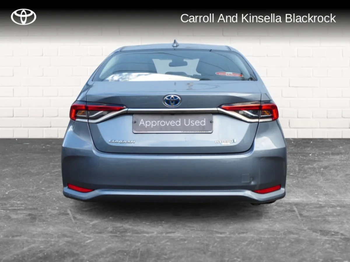 Toyota Corolla Hybrid Luna Saloon - Image 4