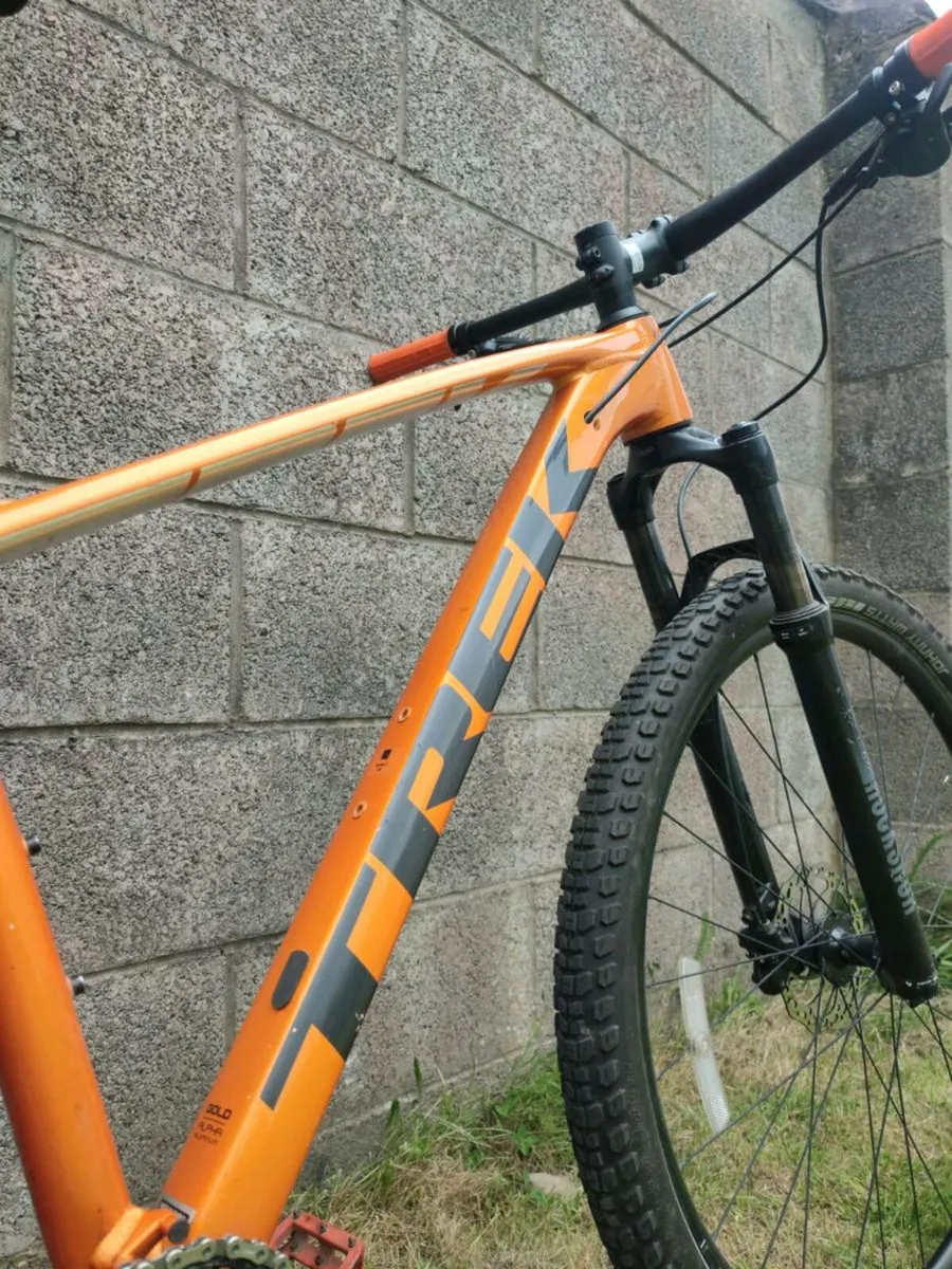 Trek x caliber 7 mountain bike - Image 2