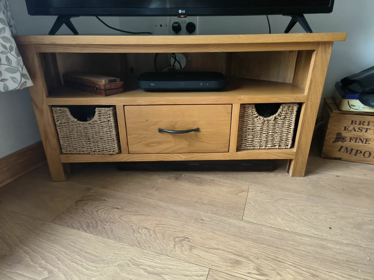 Oak Wood Tv stand - Image 1