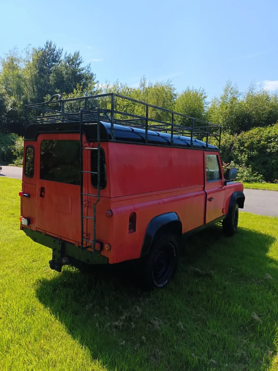 Land Rover defender 110 - Image 4