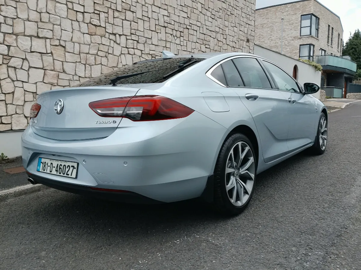 Opel Insignia 2.0 TD Elite NAV 168BHP 5DR - Image 3