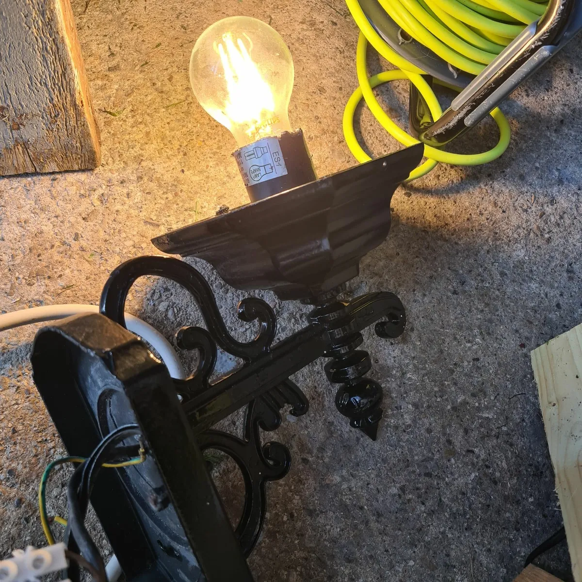 Home door lights - Image 2