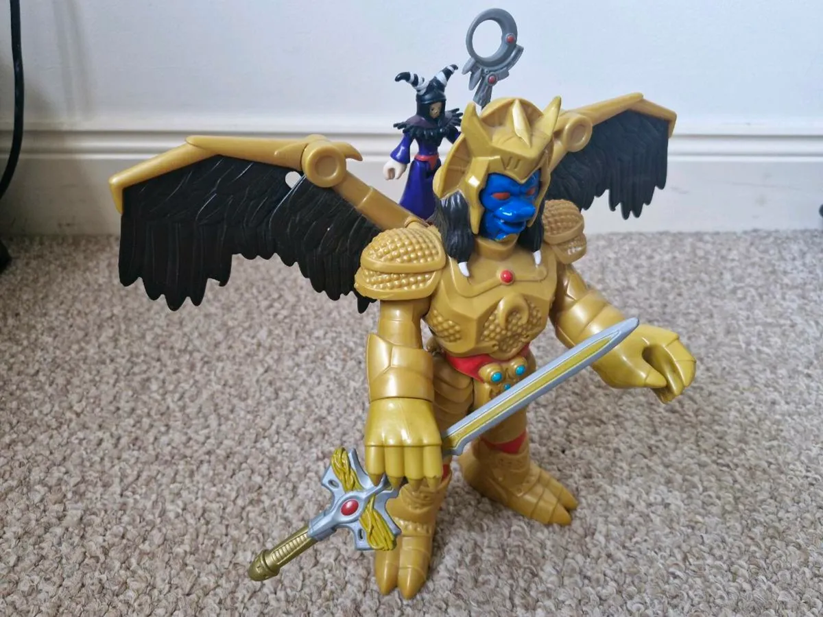 Power Rangers Goldar - Image 3