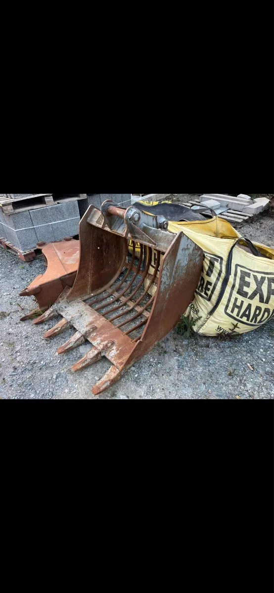 Zx80 buckets - Image 1