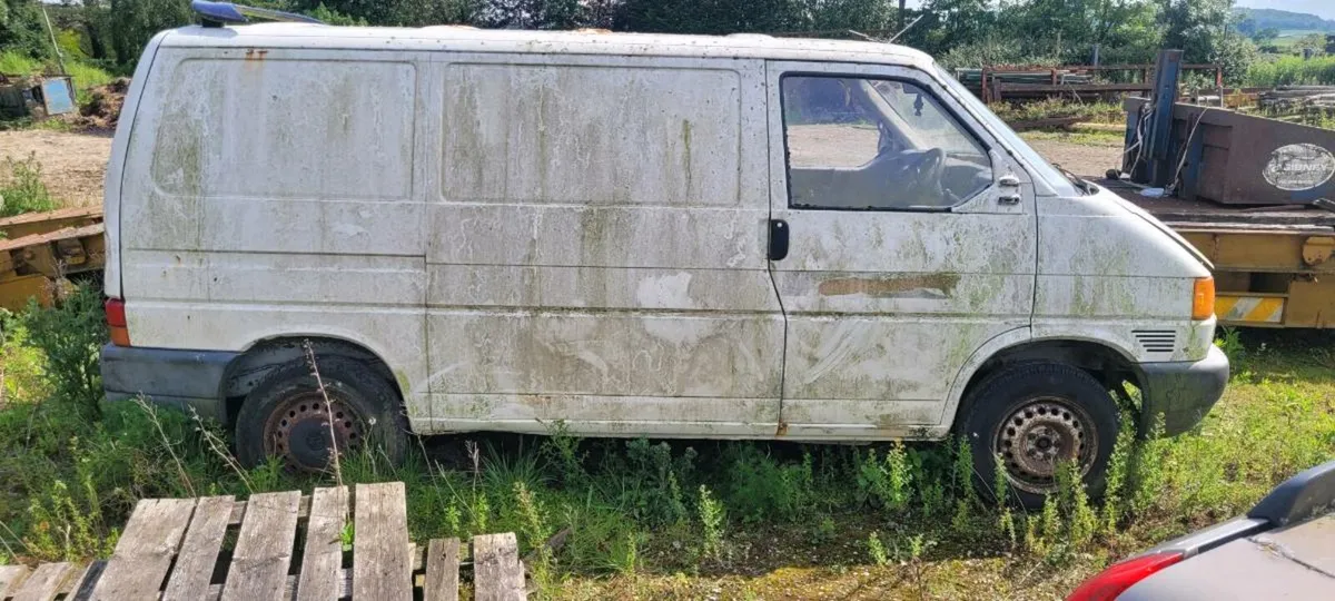 Volkswagen t4 Transporter vintage - Image 3