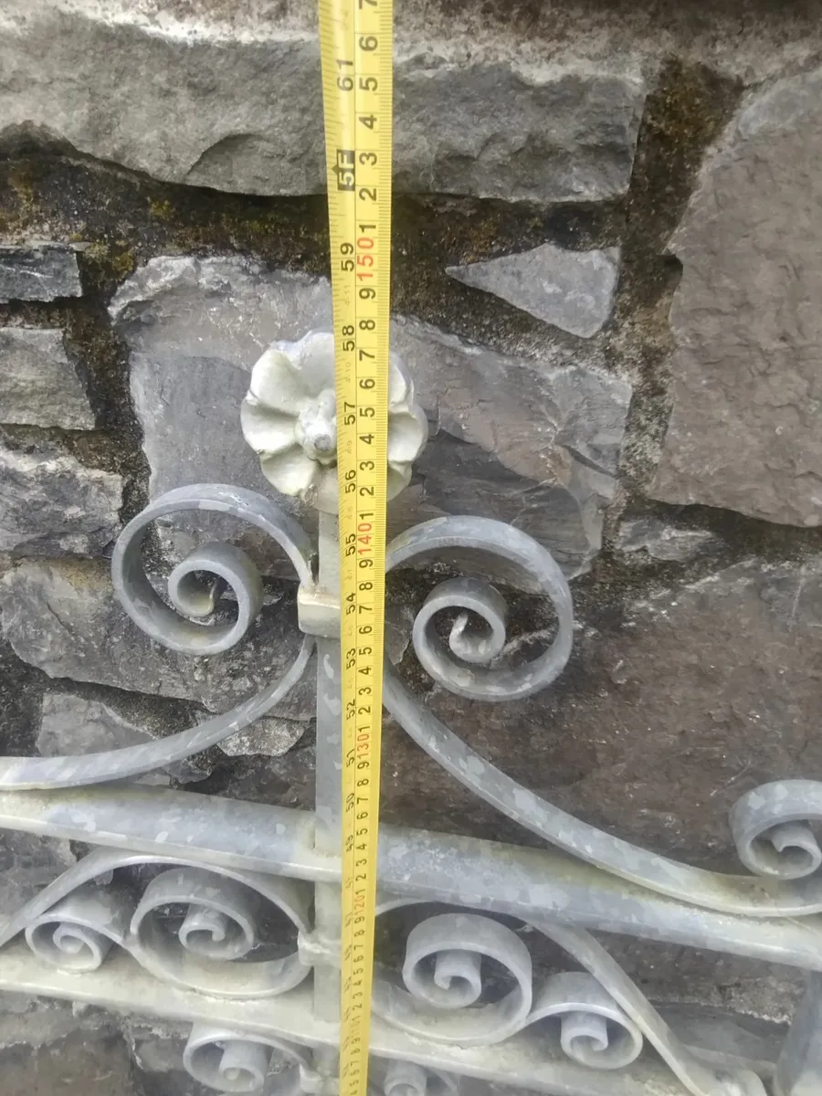 Antique heavy forged entrance gates 9'2 x  4'9 - Image 2