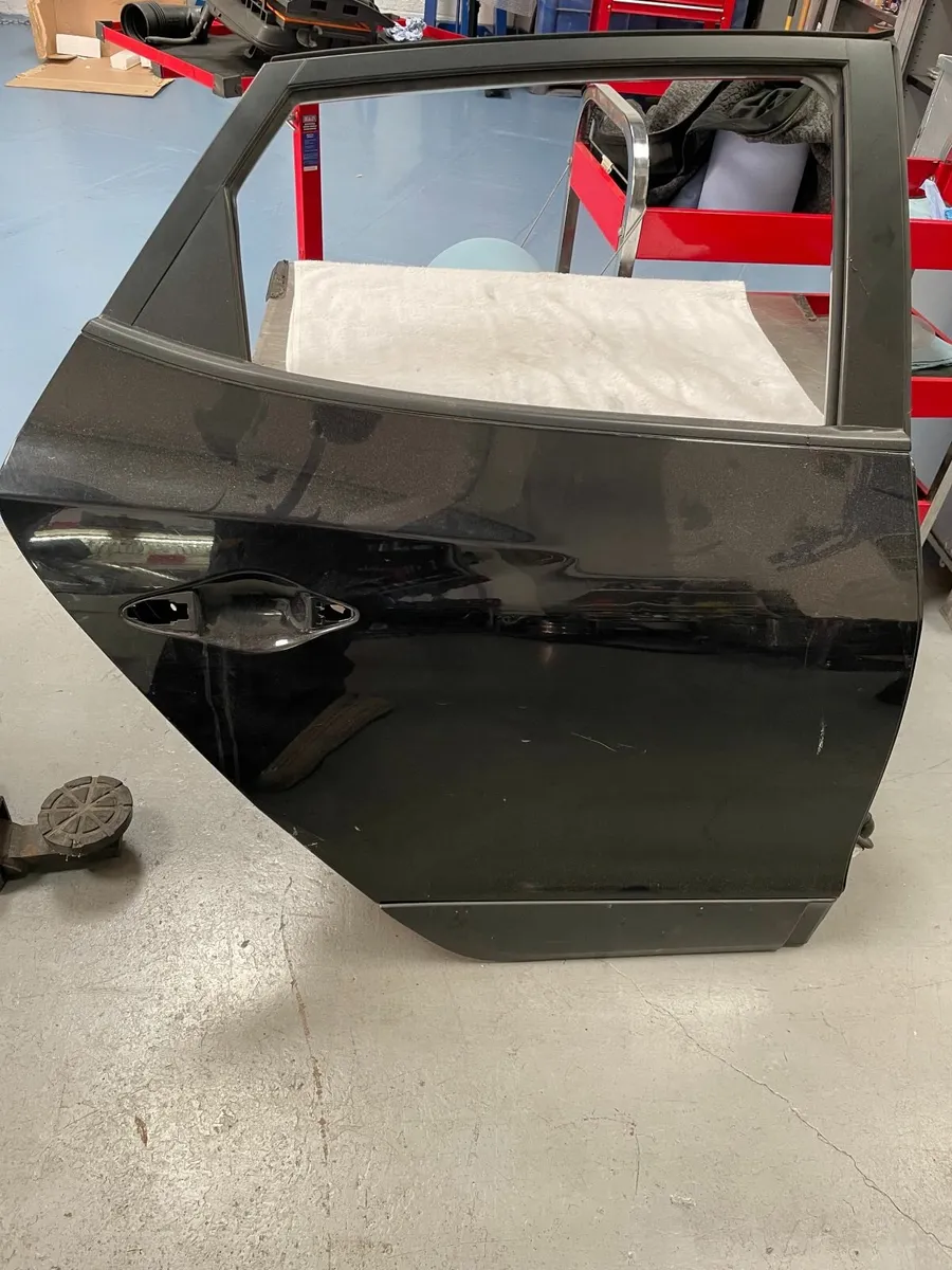 Hyundai ix35 Rear Right Passenger Door - Image 1