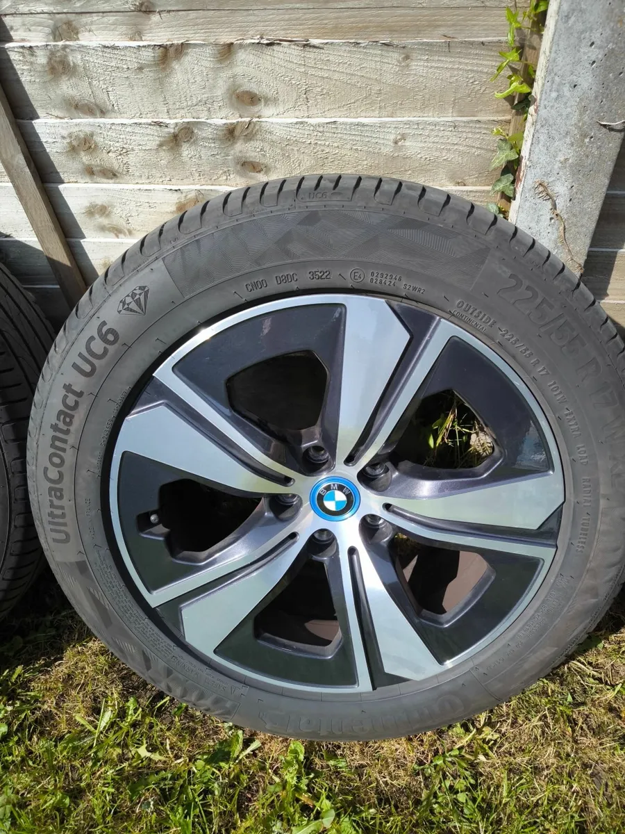 BMW i4  Genuine Wheels Alloys 225/55/17 - Image 4