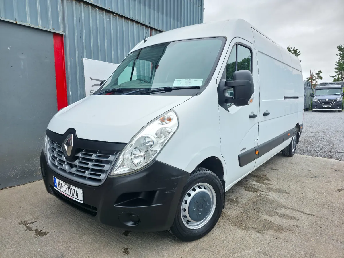 2015 Renault Master **DOE 06-26 TAX 11-25** - Image 1