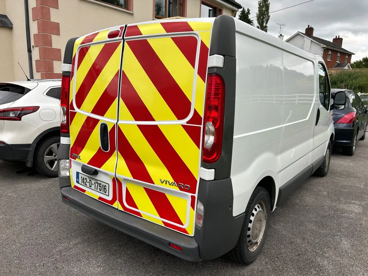 2014 Opel Vivaro 2 liter doe January 2026 - Image 3