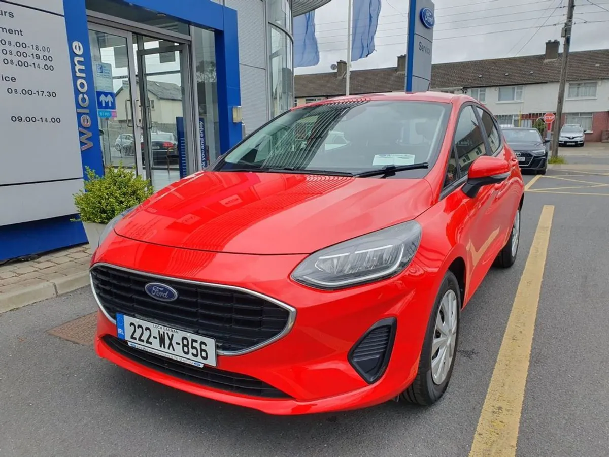Ford Fiesta Trend Connected 1.1 5 Door - Image 3
