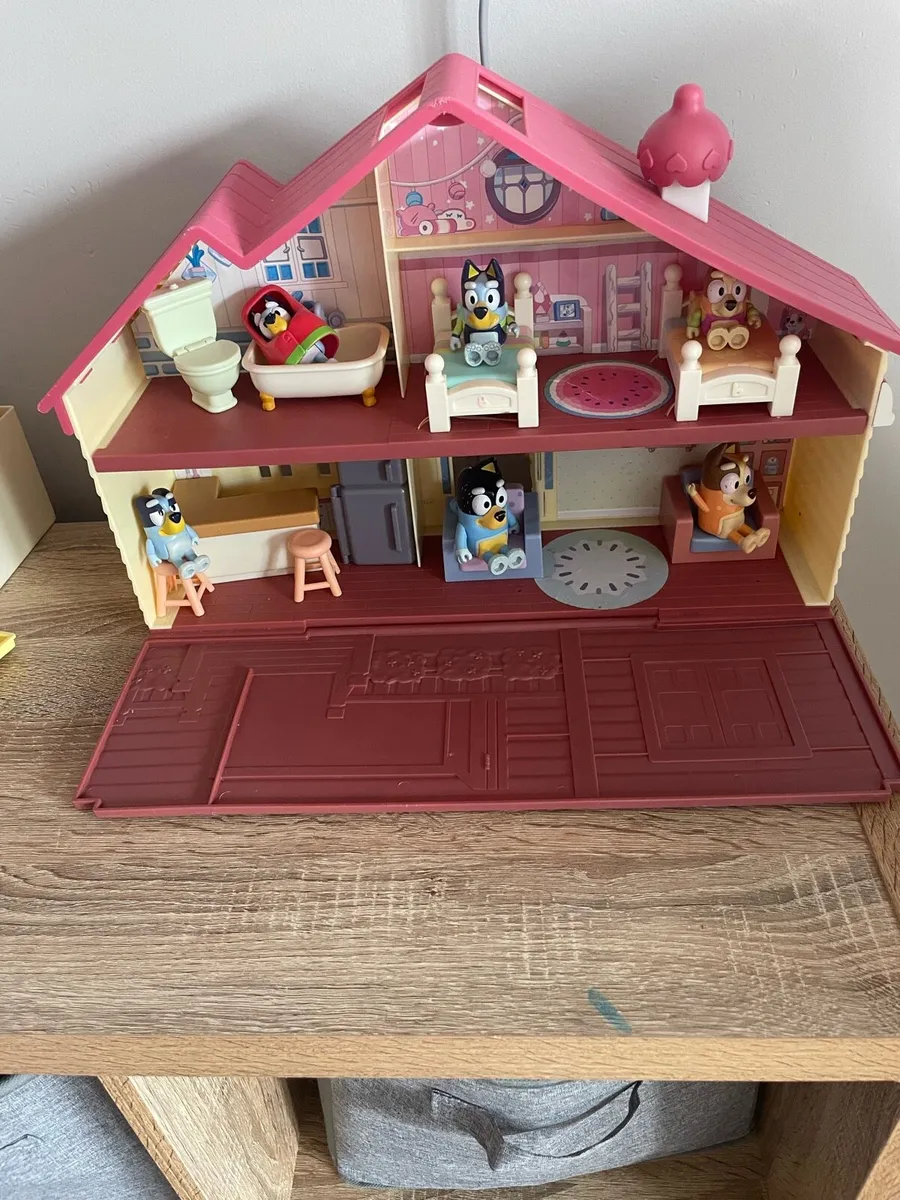 Bluey House - Image 3