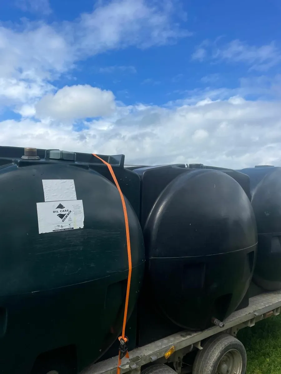 Water tanks - Image 1