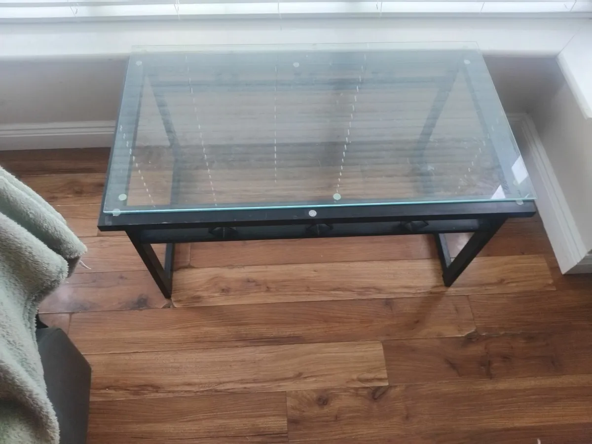 Coffee table - Image 1