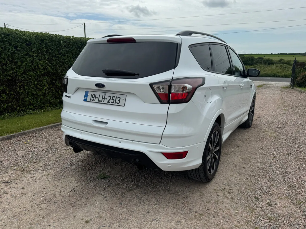 Ford Kuga 2019 ST LINE - Image 4