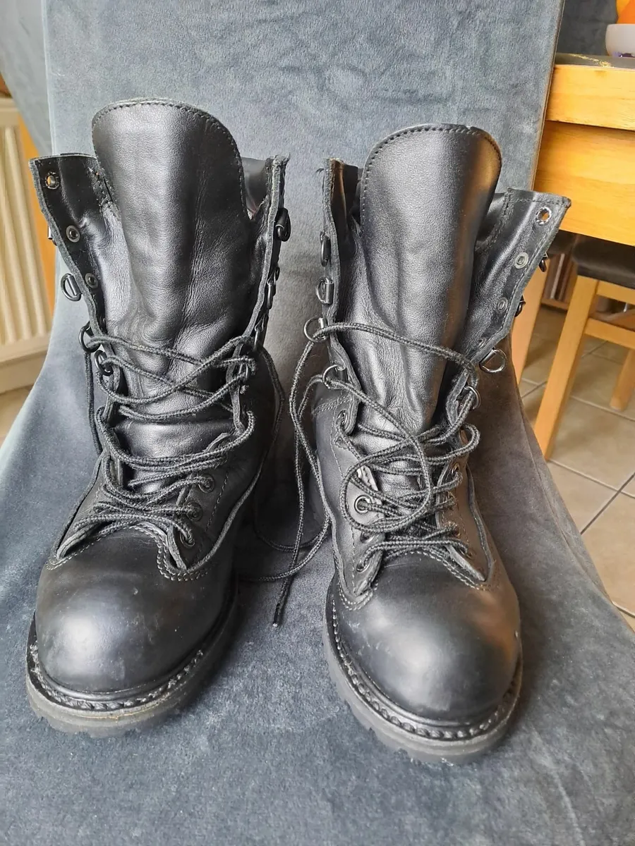mountain boots - Image 4