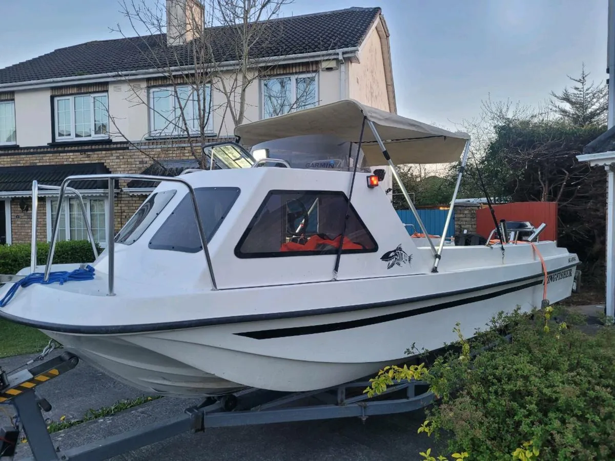 FISHING BOAT  SEAHOG KINGFISHERS - Image 1